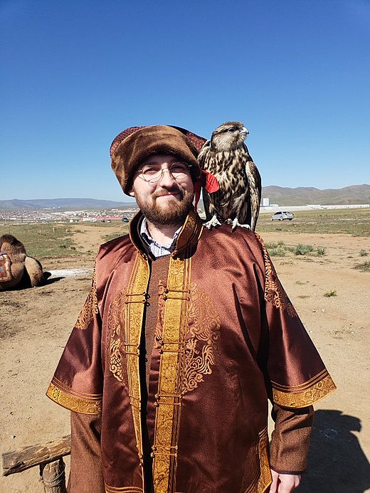 Charles Hoskinson—A Crypto Visionary or a Stubborn Idealist? The Debate Goes On - The Coinomist