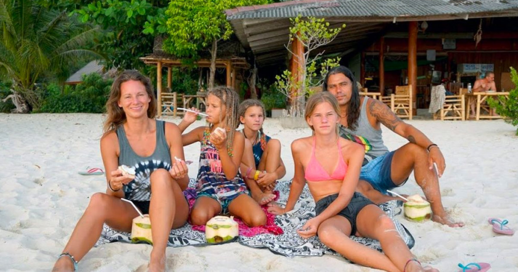 The Haitutu crypto enthusiast family β The Coinomist
