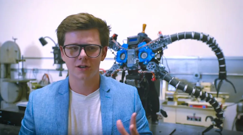 Erik Finman’s Exoskeleton Project – The Coinomist
