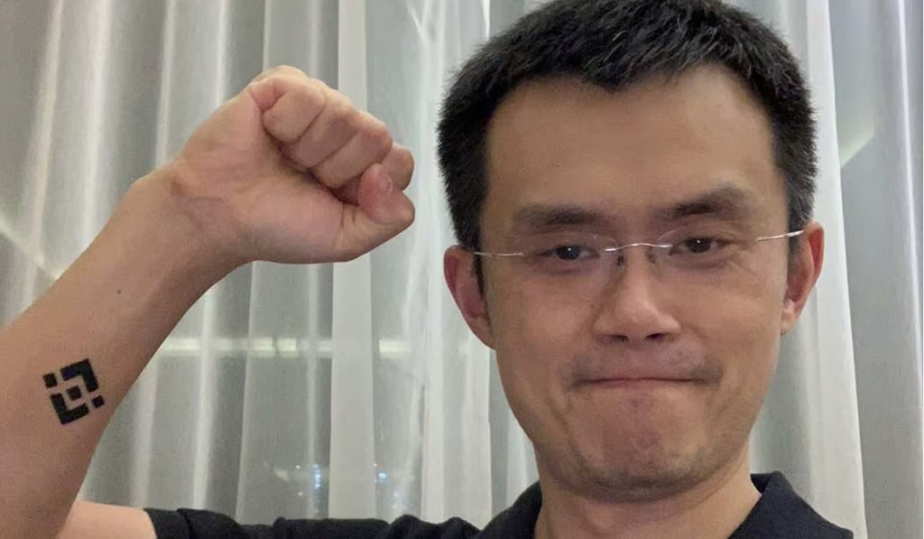 CZ (Binance) shows off a tattoo of his exchange’s logo – The Coinomist