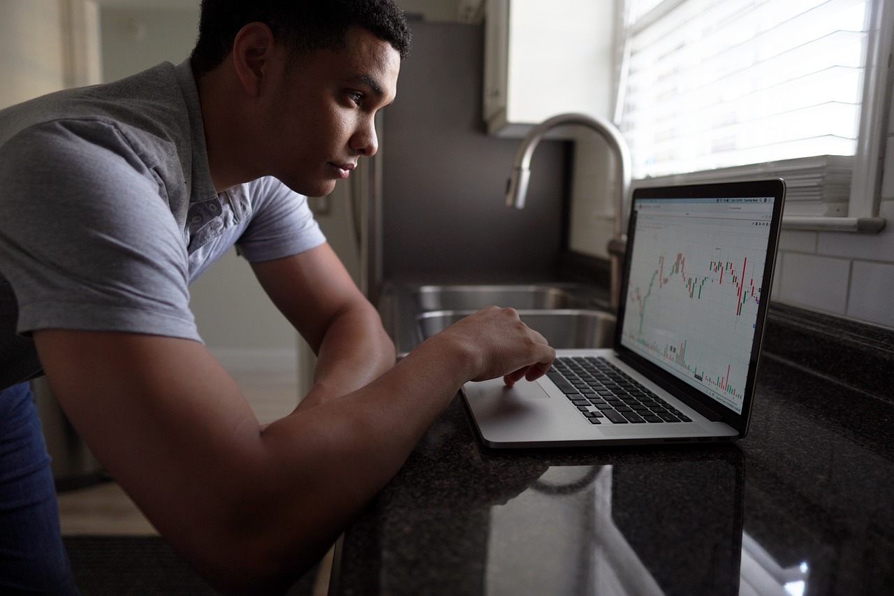 Trading is built on strategy and logic. Gambling feeds on emotion – The Coinomist